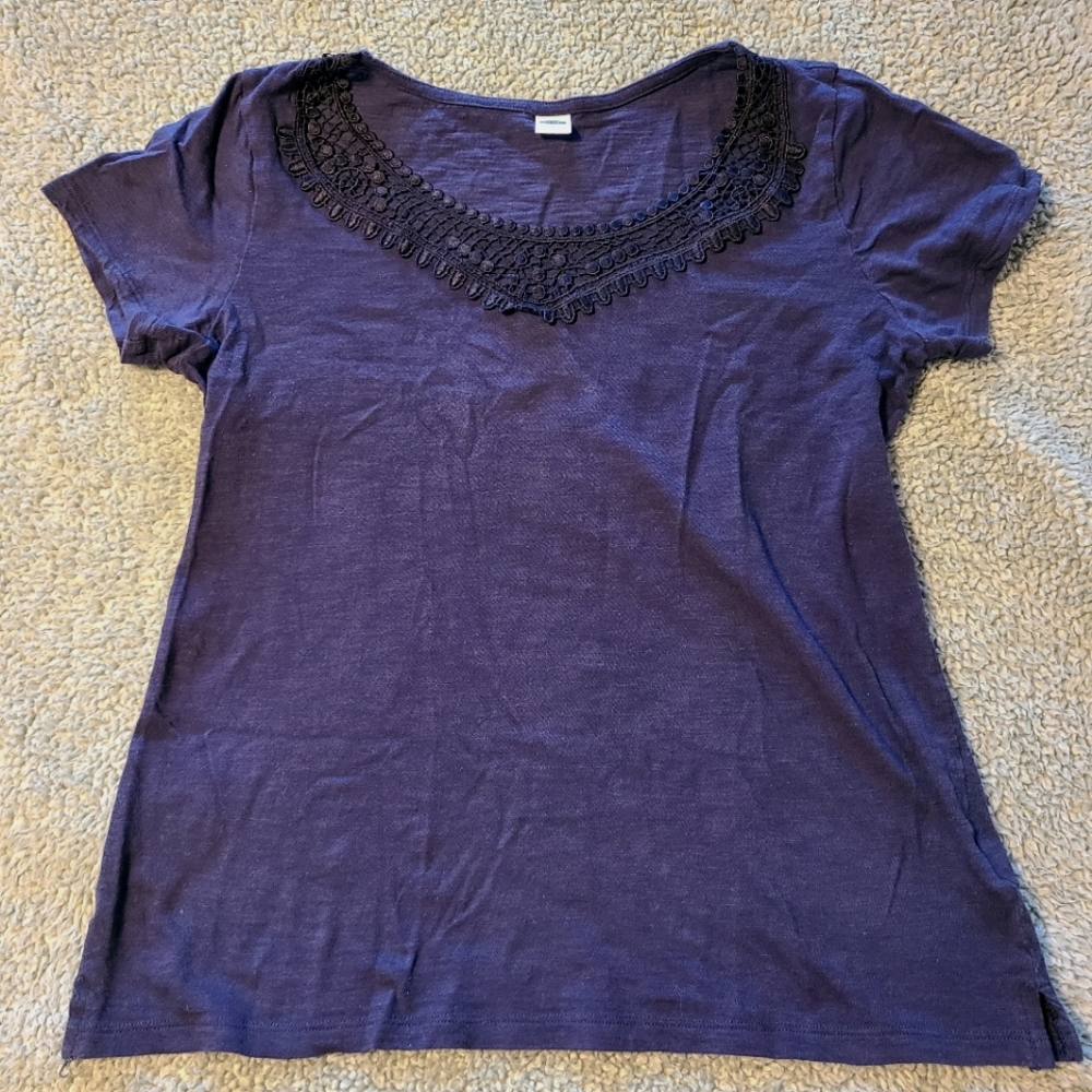 Old Navy basic tee